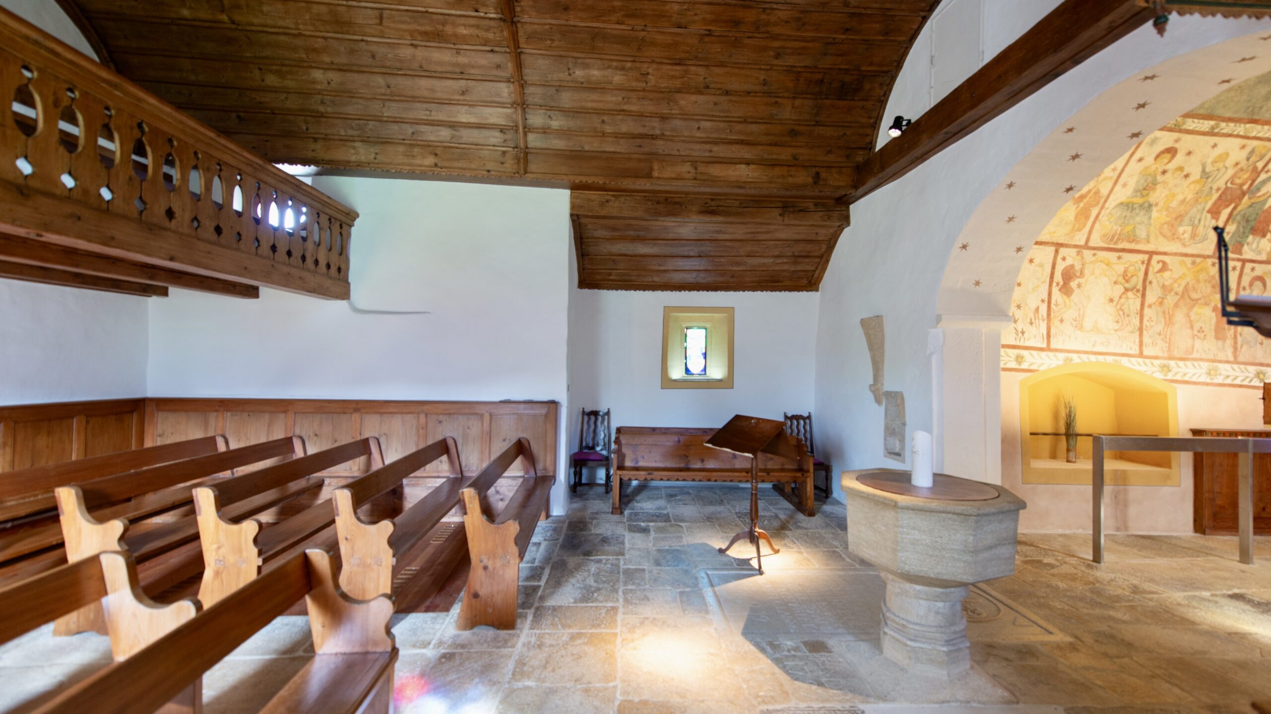 Temple, Engollon © Benjamin Visinand